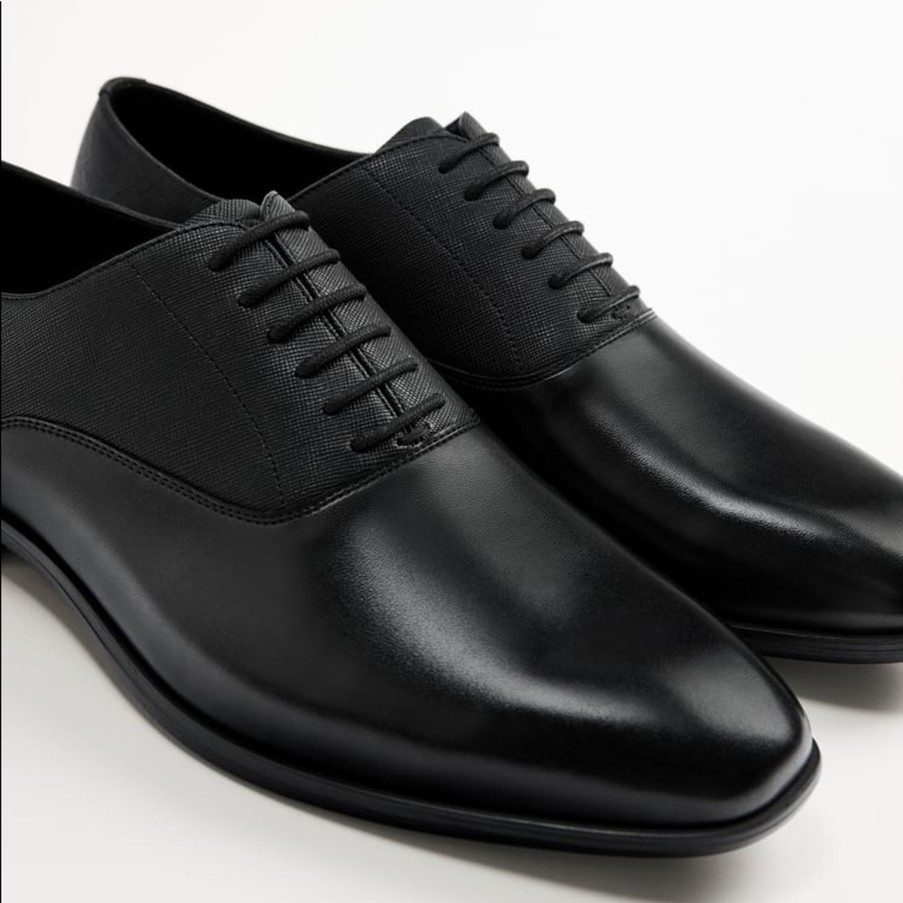 NWOT- Zara SMART BLACK SHOES.  EU 43 Size 10